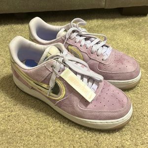 Women’s Air Force 1 Low P(HER)SPECTIVE - Gently Worm